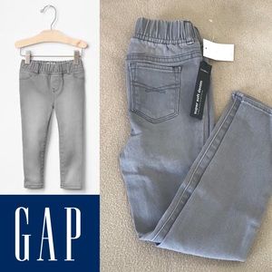 (NWT) Gap Super Soft Jeggings - 5 Years